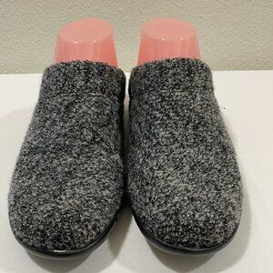 COBB HILL "Penfield" (NEW) Tweed Textile Slip in Mule Clog, Gray - 8.5